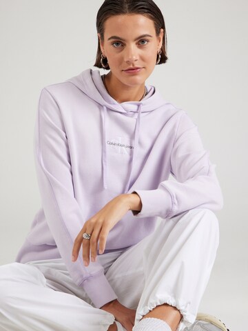 Calvin Klein Jeans - Sweatshirt em roxo