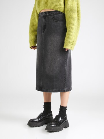 b.young Skirt 'KOJA' in Black: front