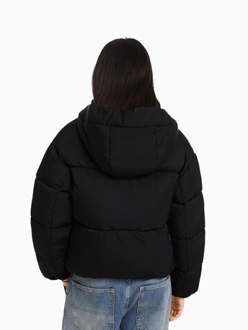 Bershka Jacke in Schwarz