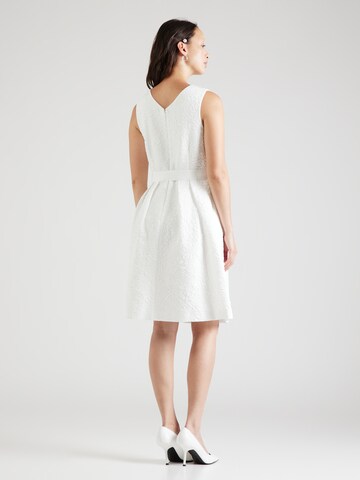 Robe de cocktail APART en blanc