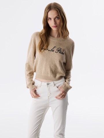 Twist Trui in Beige: voorkant