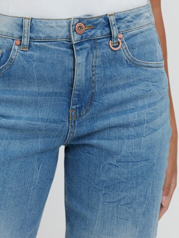 Pulz Loosefit Jeans ' Emma ' i blå