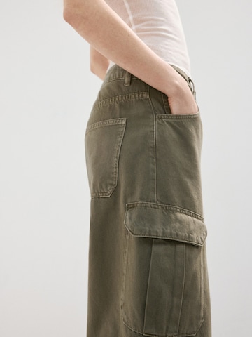 MANGO Baggy Cargofarkut 'Dilly' värissä vihreä