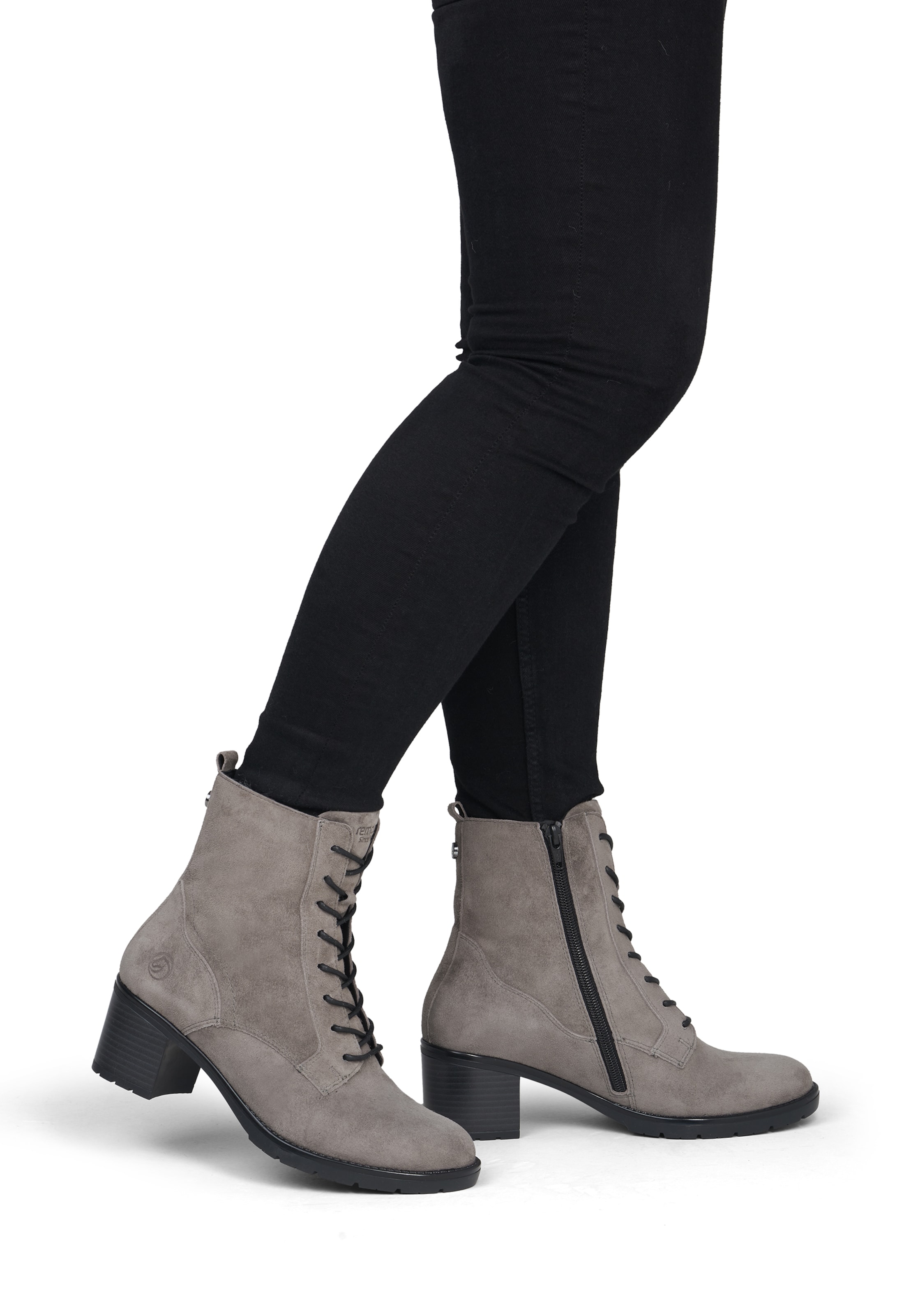 REMONTE Lace-up bootie 'D2A80' in Grey: front