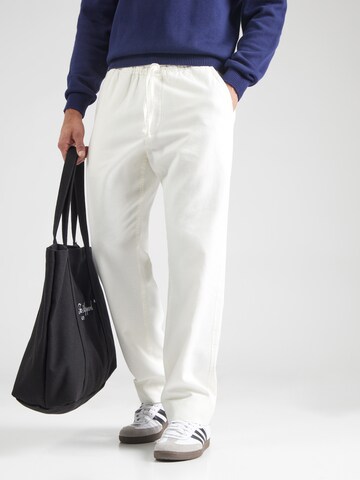 Regular Pantalon Abercrombie & Fitch en blanc : devant