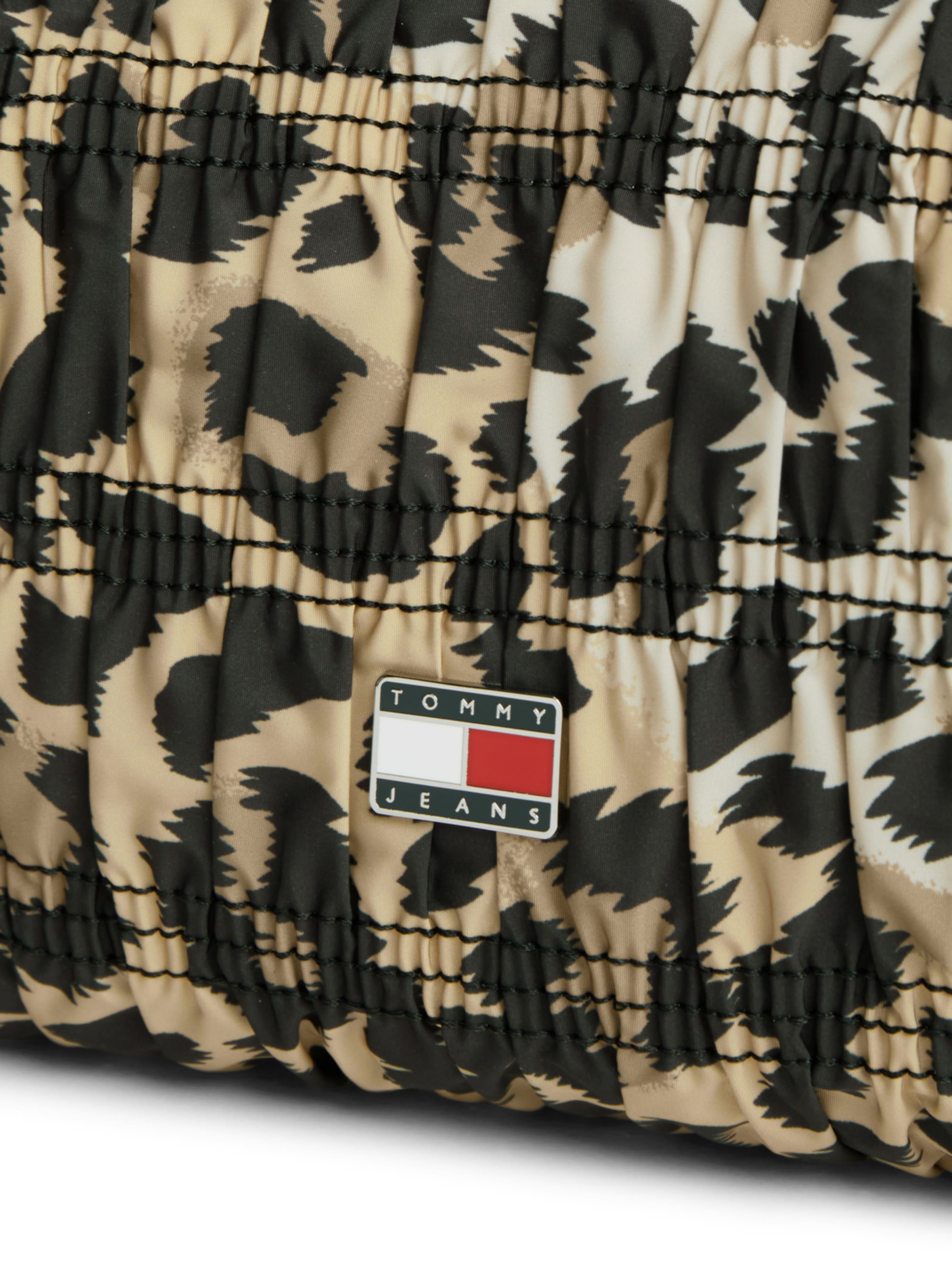 Tommy Jeans Shoulder bag in Brown