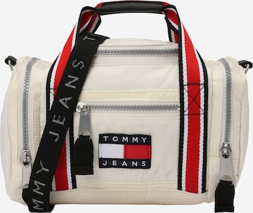 Tommy Jeans Τσάντα σαββατοκύριακου σε λευκό: μπροστά