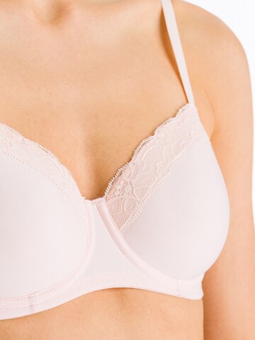 Hanro T-shirt Bra 'Cotton Lace' in Pink