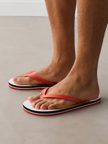 Tongs Next en rouge