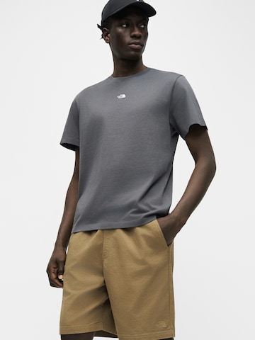 pilka THE NORTH FACE Marškinėliai 'ESSENTIAL'