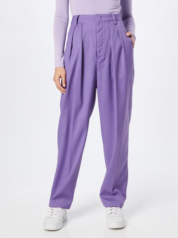 Regular Pantalon à pince 'Cher' Line of Oslo en violet : devant