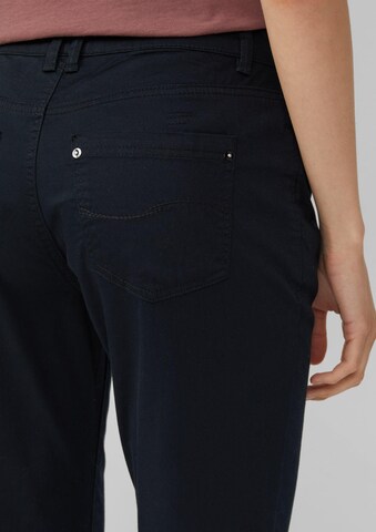Coupe slim Pantalon 'Catie' QS en noir
