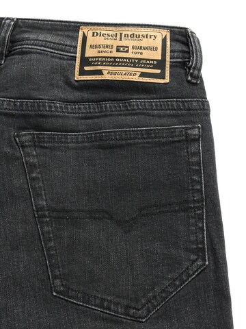 DIESEL Slimfit Jeans 'THOMMER-R' in Grijs