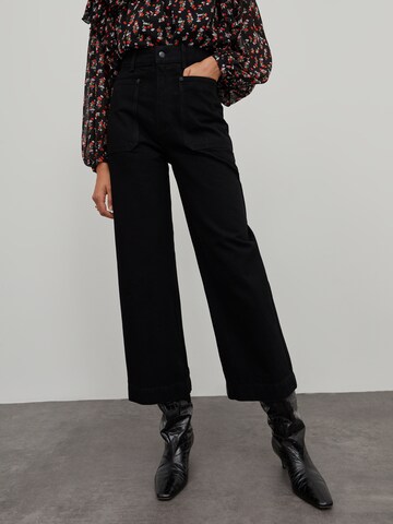 EDITED Wide leg Jeans 'Susa' in Black: front