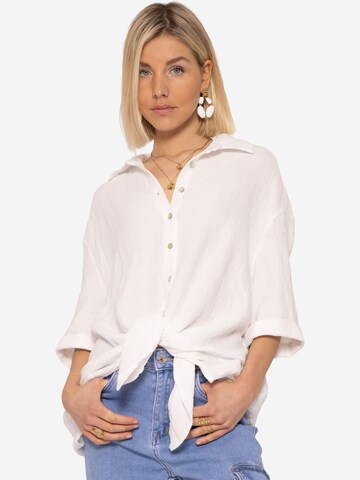 SASSYCLASSY Blouse in White