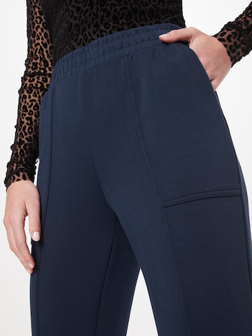 Effilé Pantalon b.young en bleu