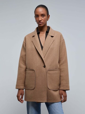 Scalpers Between-seasons coat in Brown