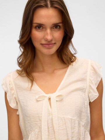 VERO MODA Blouse 'VMFlora' in Wit