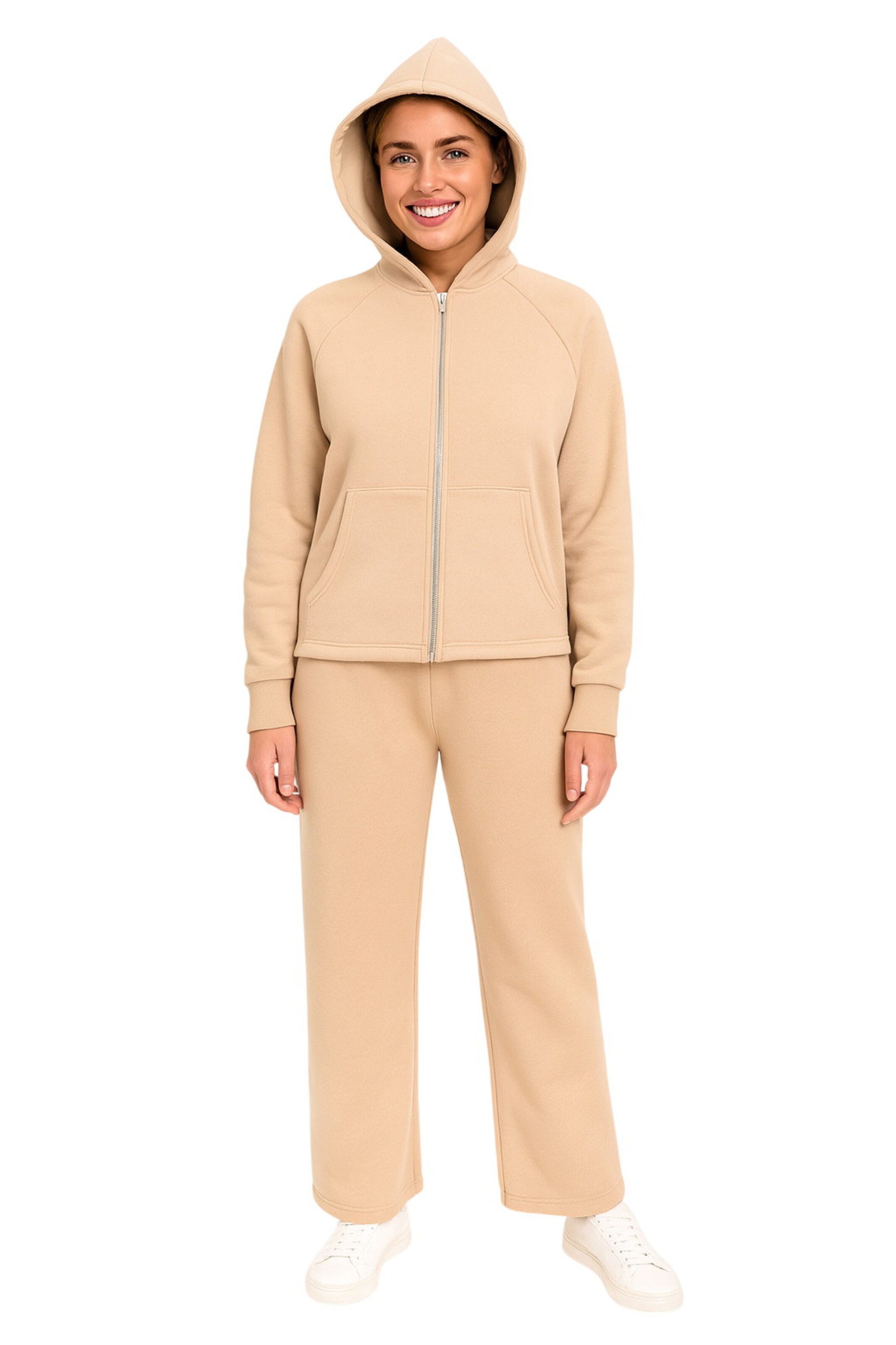 For You Moda Sweatsuit in Beige: front