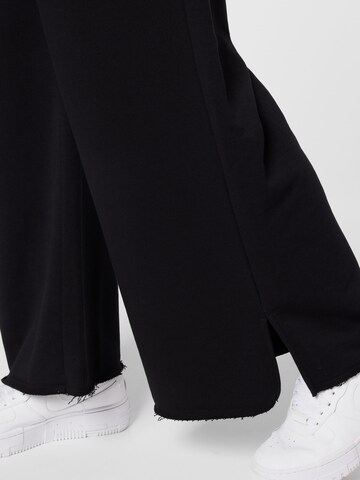 NU-IN Plus Wide leg Pants in Black