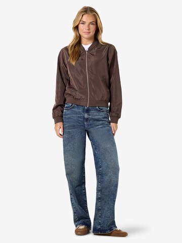 Noisy may - Chaqueta de entretiempo 'NMChase' en marrón