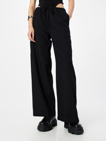 WEEKDAY Wide leg Cargo trousers 'Adisa' in Black: front