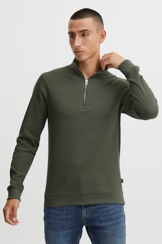 Casual Friday Sweatshirt in Green: front