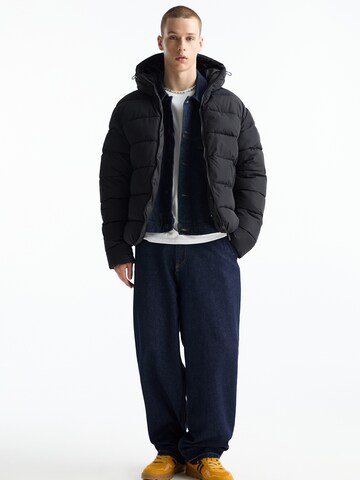 Pull&Bear Jacke in Schwarz