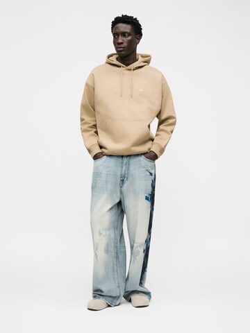 ADIDAS ORIGINALS - Sweatshirt 'ESS' em bege
