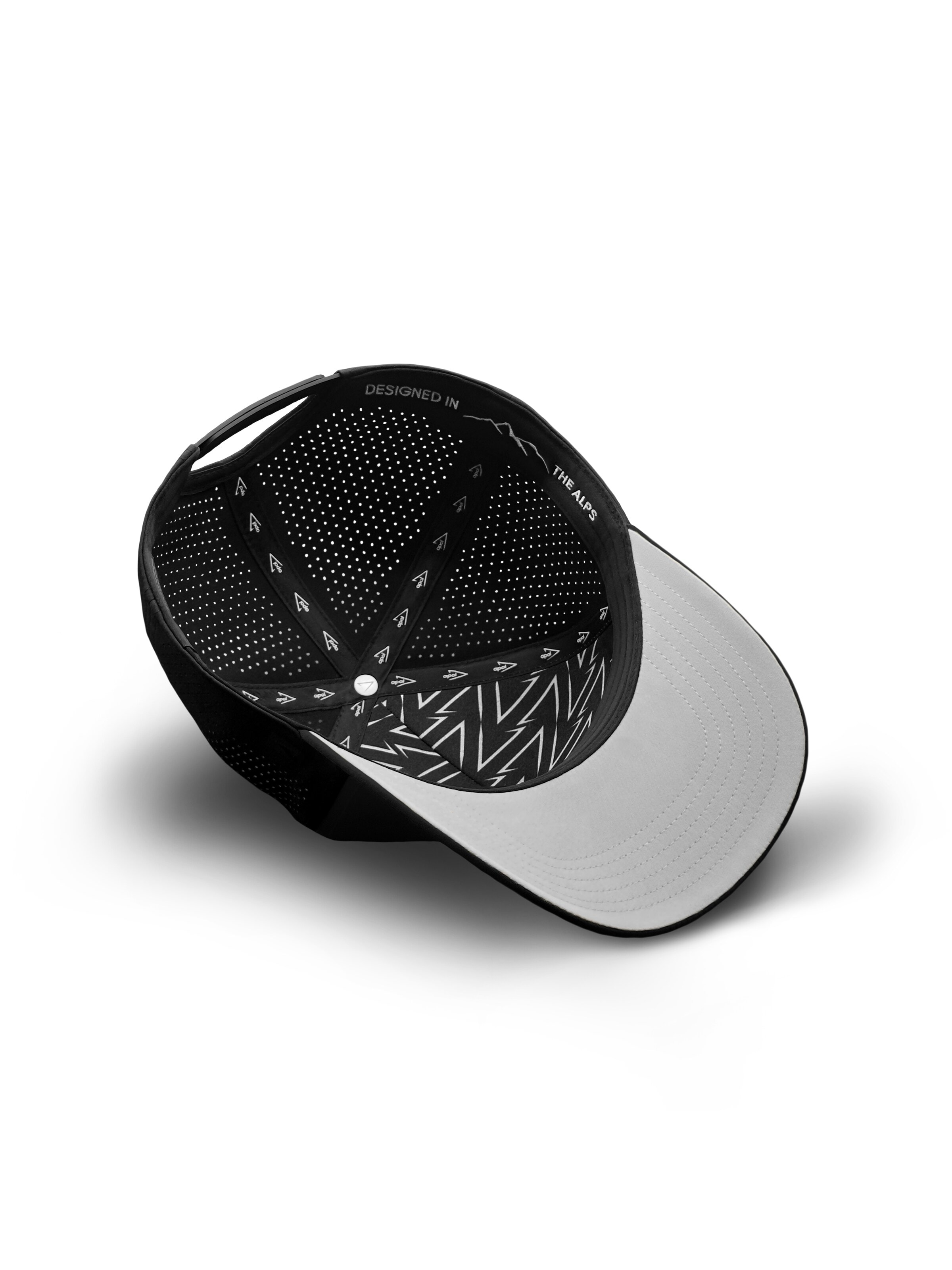 apol Cap 'CLOUD TRUCKER' in Black