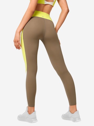 Yvette Sports Skinny Sporthose 'Carly' in Braun