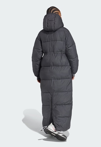 Manteau outdoor 'Adidas x Moon Boot' ADIDAS SPORTSWEAR en noir