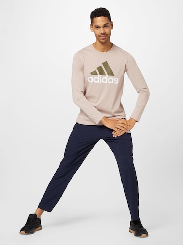 ADIDAS SPORTSWEAR Λειτουργικό μπλουζάκι 'Essentials' σε ροζ