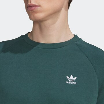 ADIDAS ORIGINALS Regular Fit Sweatshirt 'Adicolor Essentials Trefoil' i grøn