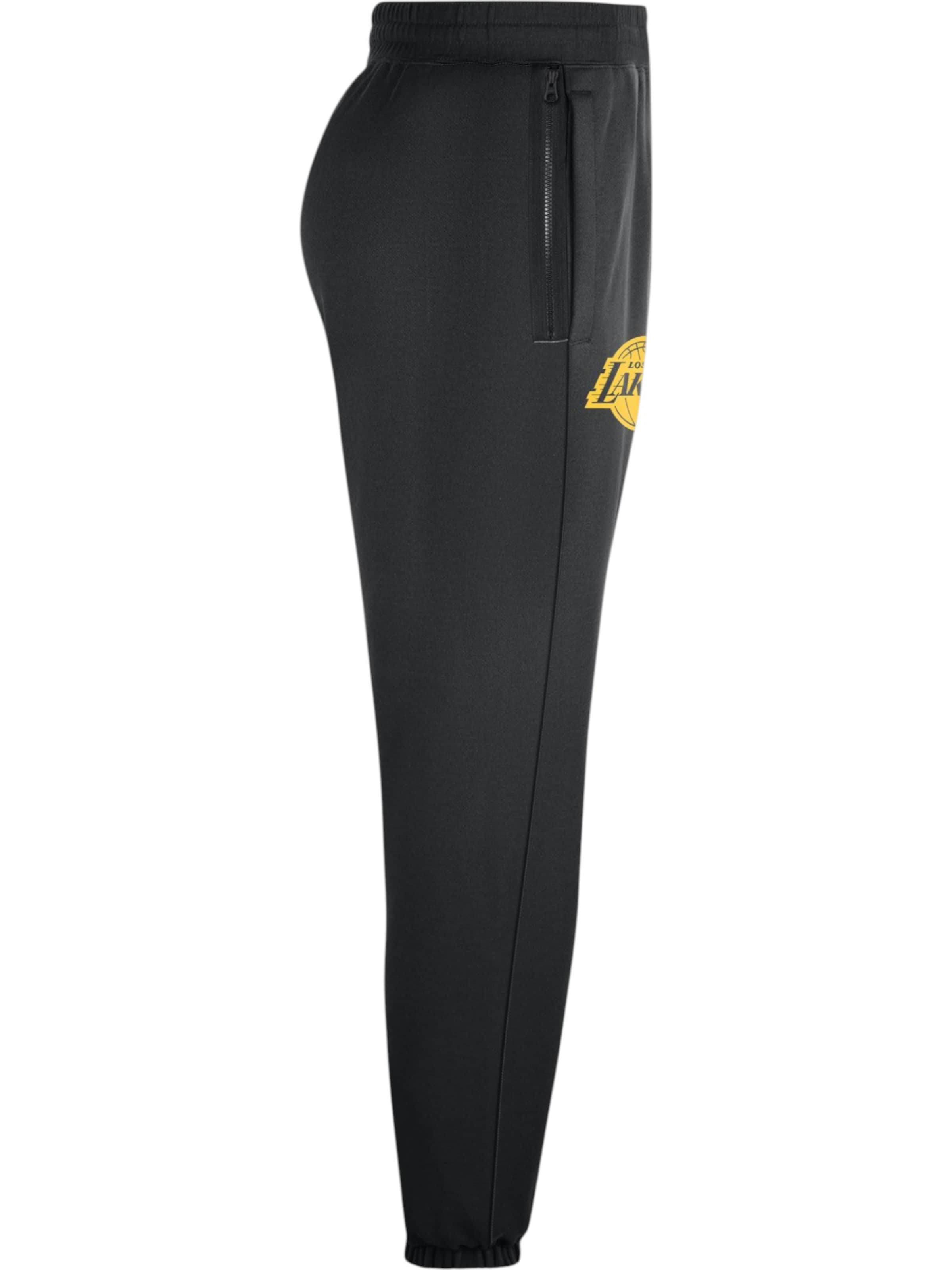 Nike Sportswear Tapered Functionele broek in Zwart