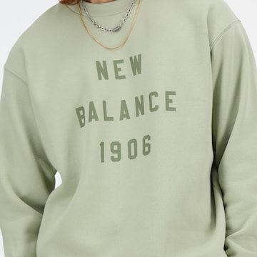new balance Sweatshirt in Grün