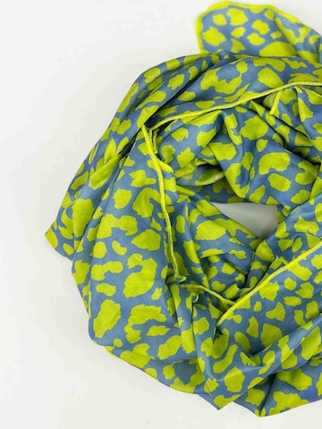 Mywander Schal 'Habana'‌‌‌‌‌‌‌‌‌‌ in Blau: Vorderseite