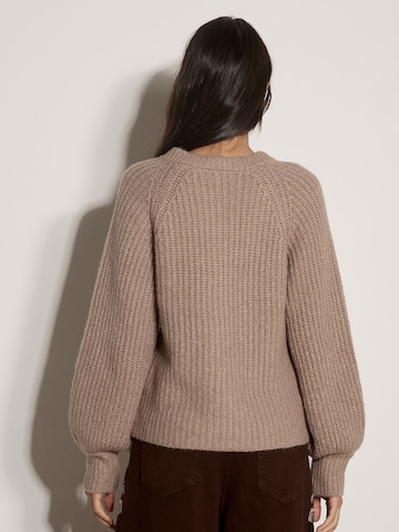 Apricot Knitted costume cardigan ' ' in Brown