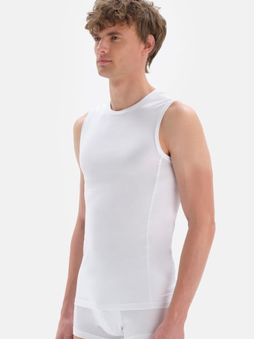 Dagi - Camisola interior em branco
