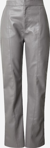 Gina Tricot Regular Pants in Grey: front
