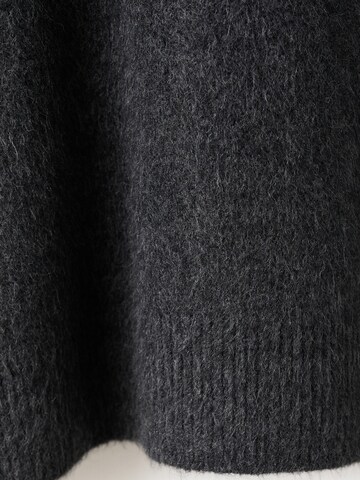 MANGO Pulover 'MARIANO' | siva barva