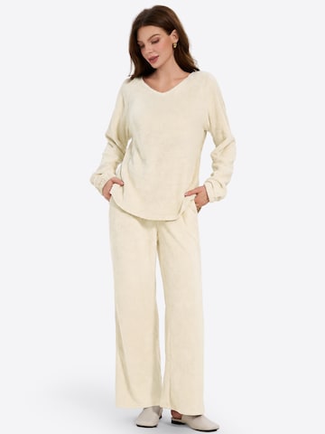 Pyjama Imily Bela en beige : devant