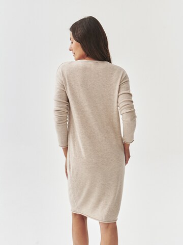 Robes en maille 'HOPE' TATUUM en beige
