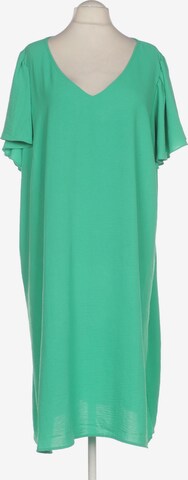 ONLY Carmakoma Dress in 7XL in Green: front
