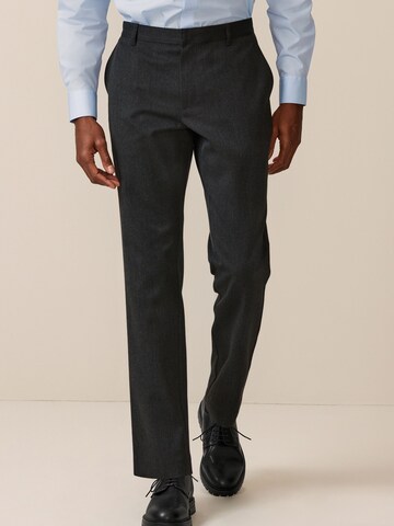 Coupe slim Pantalon Next en gris : devant