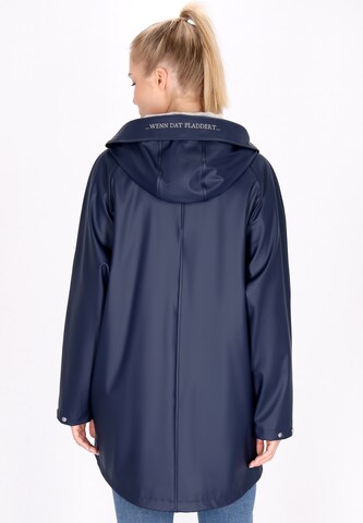Schmuddelwedda Between-seasons coat in Blue