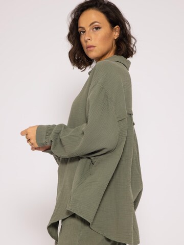 SASSYCLASSY Bluse 'kürzere Variante' in Grün
