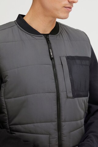 11 Project Vest in Grey