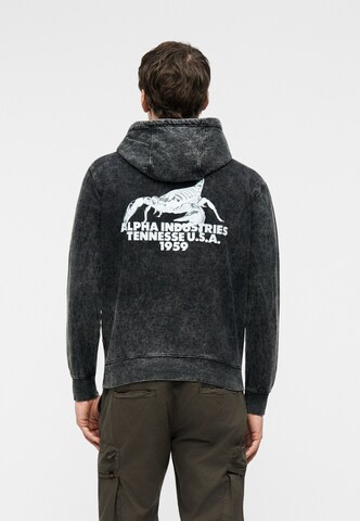 ALPHA INDUSTRIES Свитшот 'Scorpion' в Черный: спереди