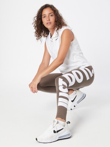 Nike Sportswear Skinny Legíny 'Essential' – hnědá